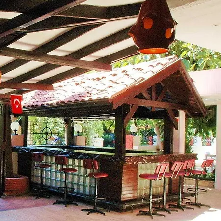 Paradise Garden מלון
